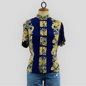 Avanti Authentic Hawaii Floral Mandarin Button Down Top